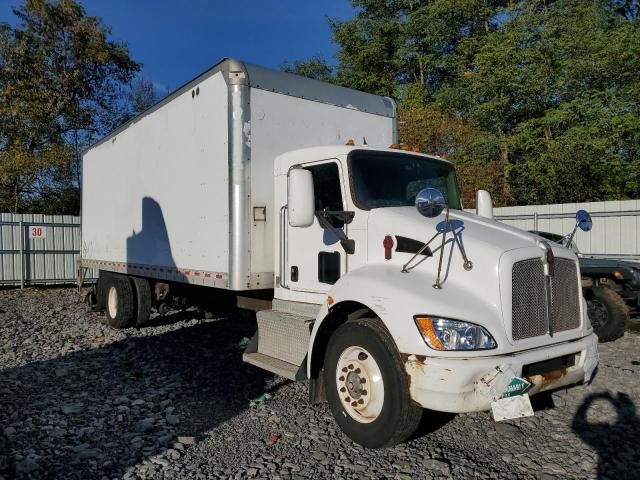 2013 Kenworth T370 BOX Truck