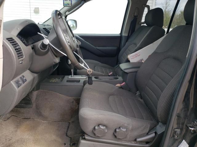 2005 Nissan Frontier Crew Cab LE