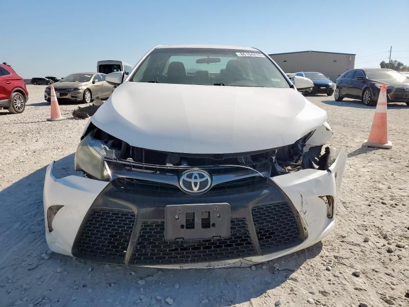 2016 Toyota Camry LE