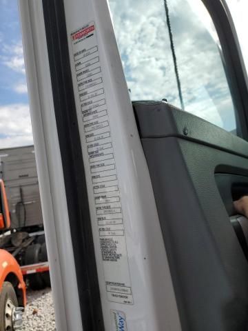 2020 Kenworth Construction T680