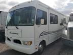 2000 Four Winds 2000 Ford F550 Super Duty Stripped Chassis