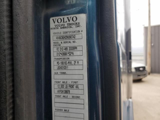 2005 Volvo VN VNL