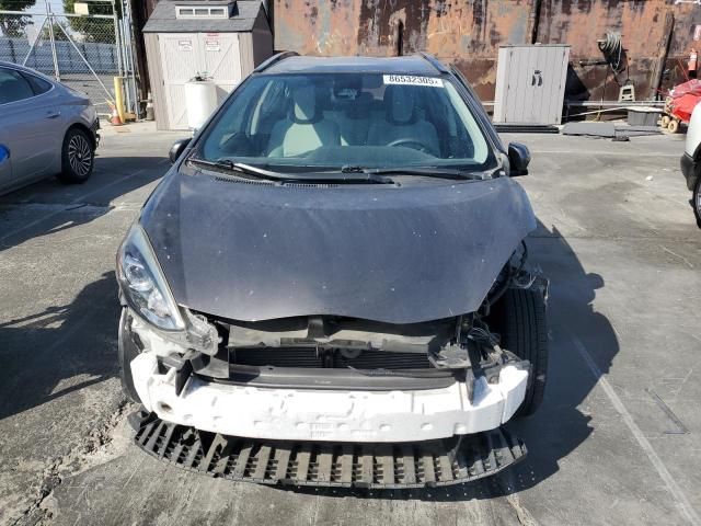 2018 Toyota Prius C