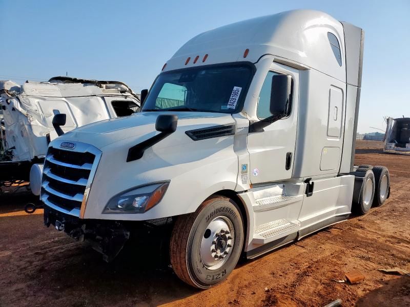 2022 Freightliner Cascadia 126 Semi Truck