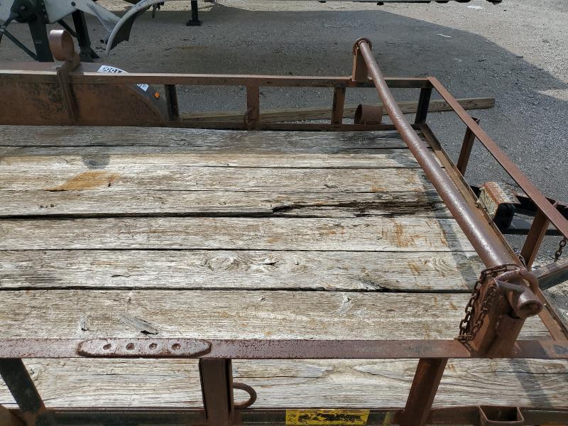 2005 Diamond C Utility Trailer