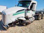 2025 Kenworth T680 Semi Truck