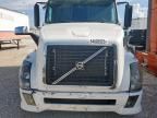 2008 Volvo VNL Semi Truck