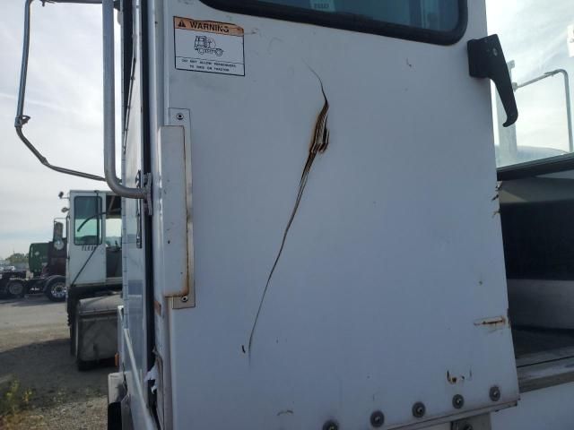 2006 Capacity 2006 Capt TJ5000 Yard Truck