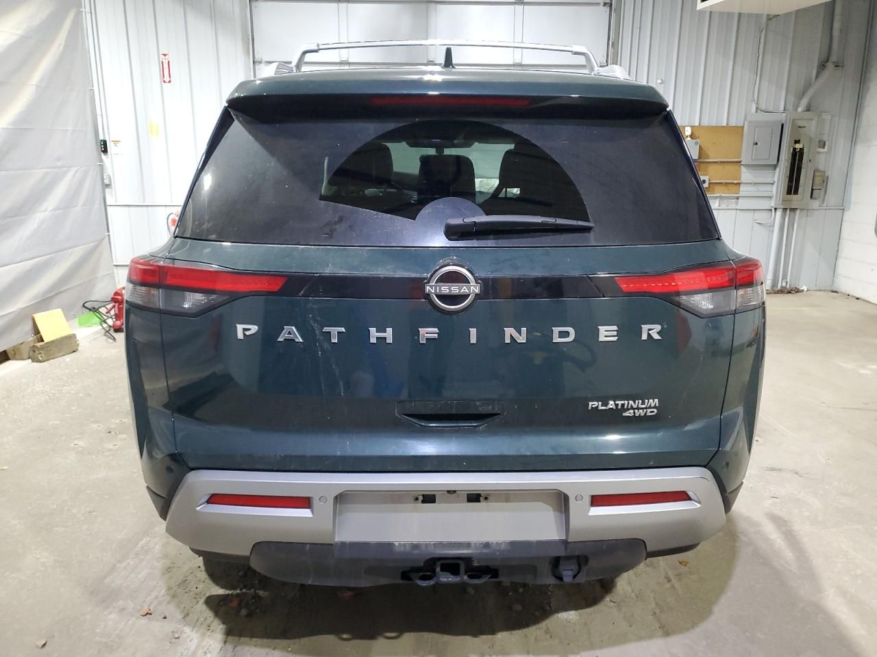 2022 Nissan Pathfinder Platinum