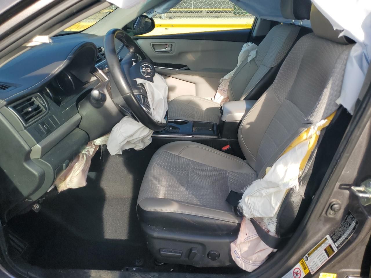 2015 Toyota Camry le