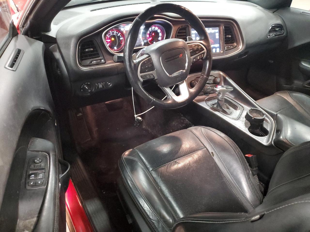 2017 Dodge Challenger gt