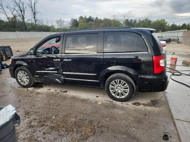 2015 Chrysler Town & Country Touring L