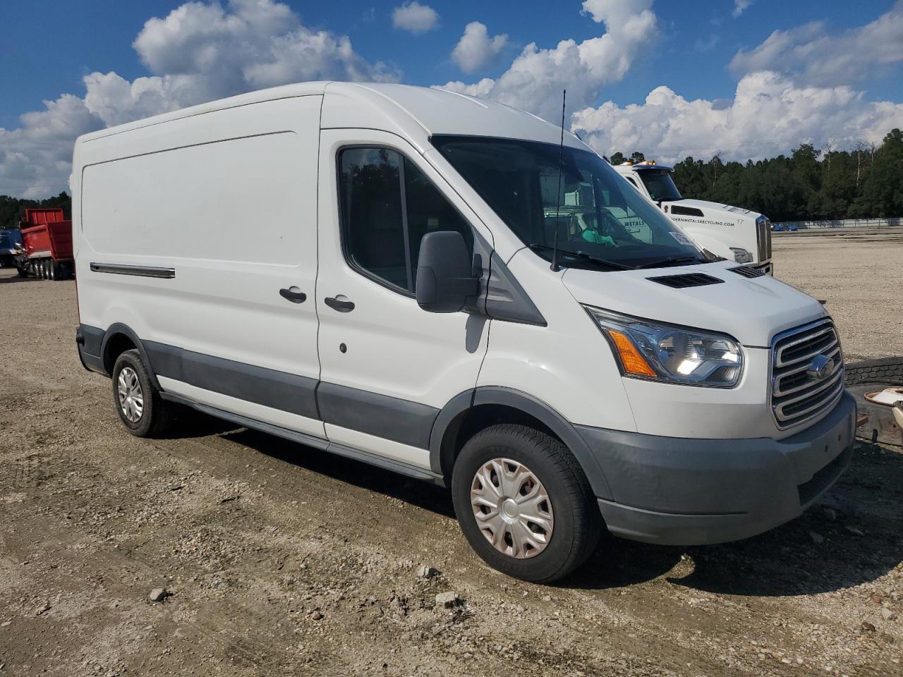 2018 Ford Transit T-250