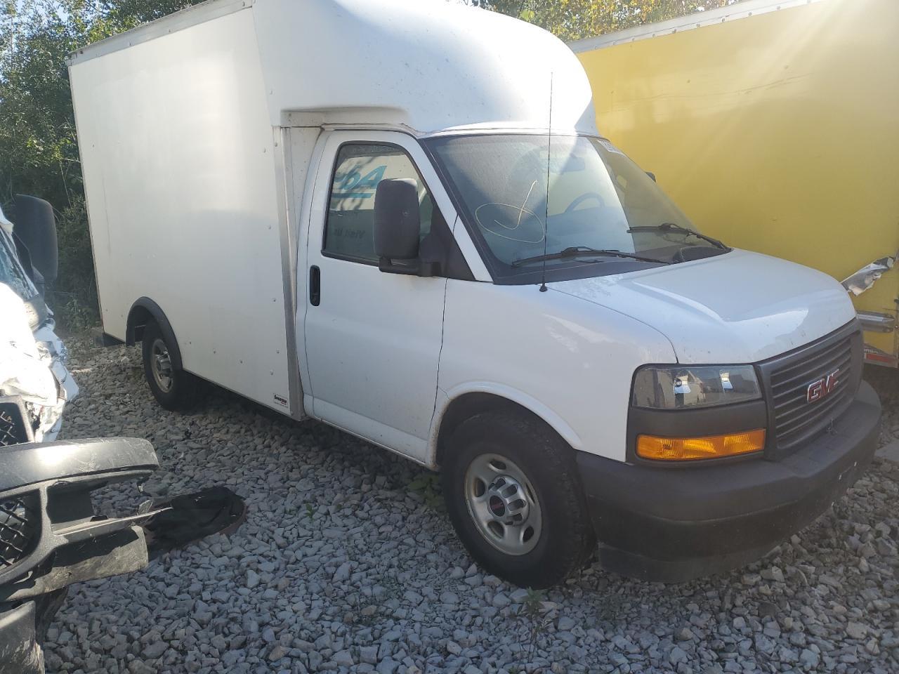 2018 GMC Savana Cutaway G3500