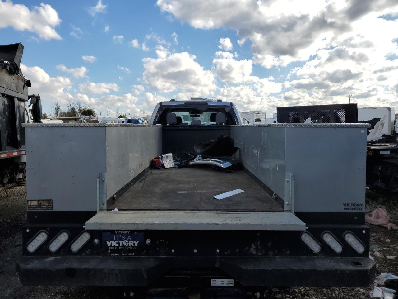 2024 Ford Super Duty F-550 XLT
