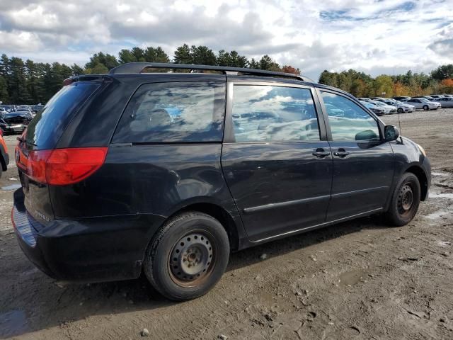 2010 Toyota Sienna CE