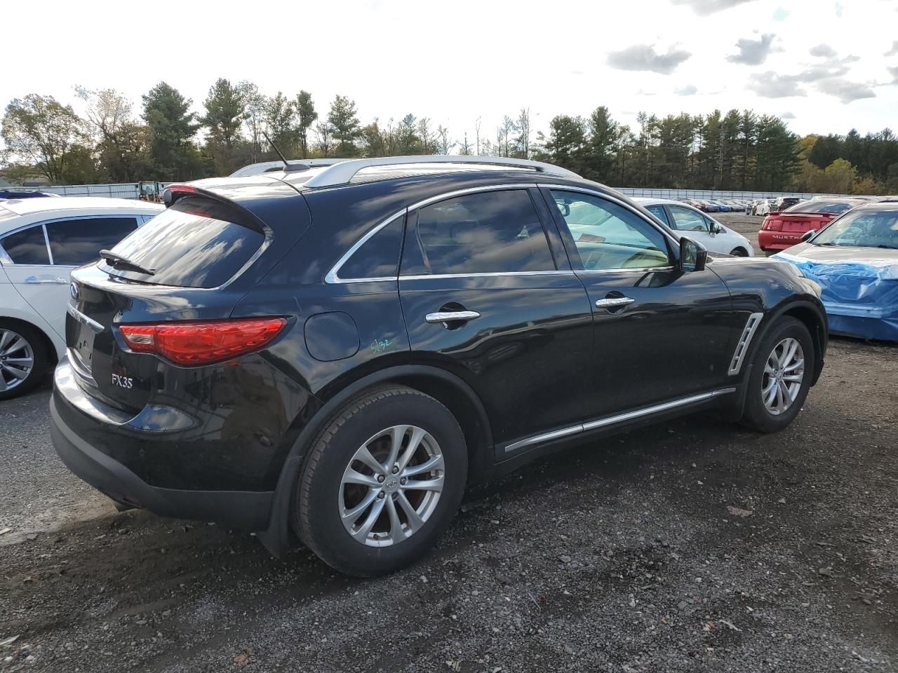 2011 Infiniti Fx35
