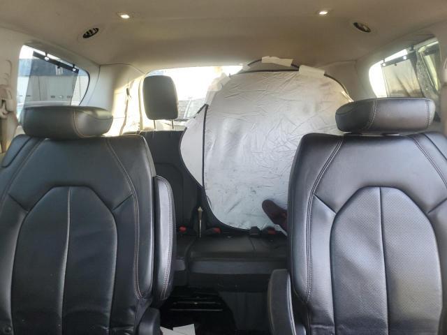 2019 Chrysler Pacifica Touring l