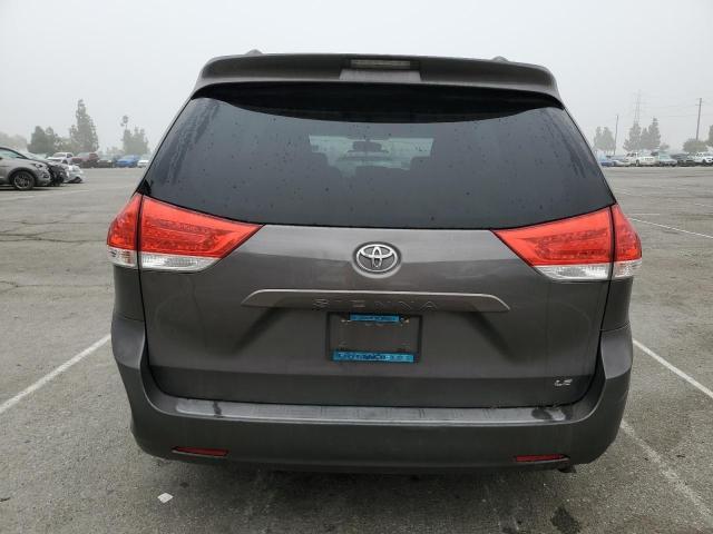 2011 Toyota Sienna le