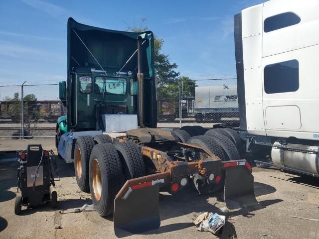 2014 Peterbilt 579 Semi Truck
