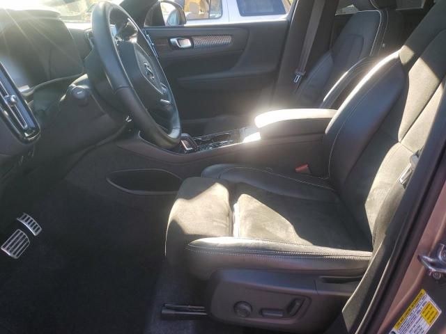 2022 Volvo Xc40 T5 R-design