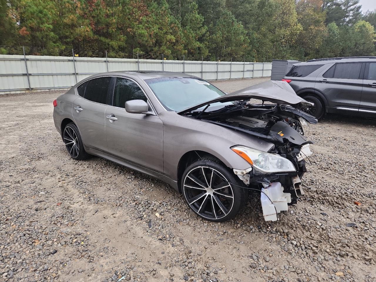 2012 Infiniti M37 x