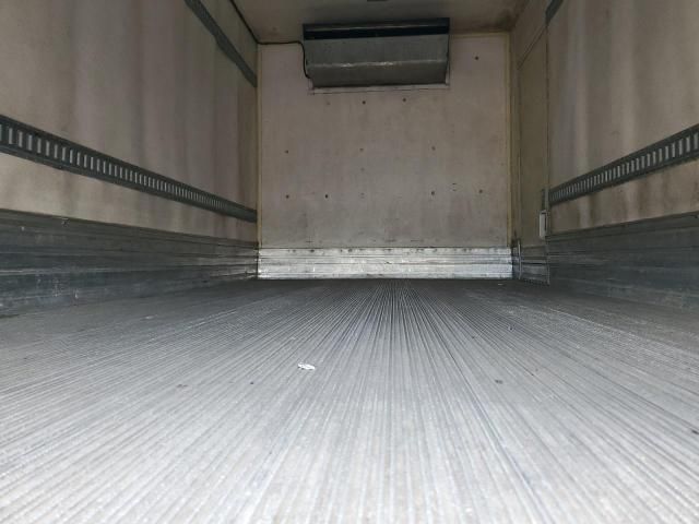 2016 Isuzu NQR-BOX Truck