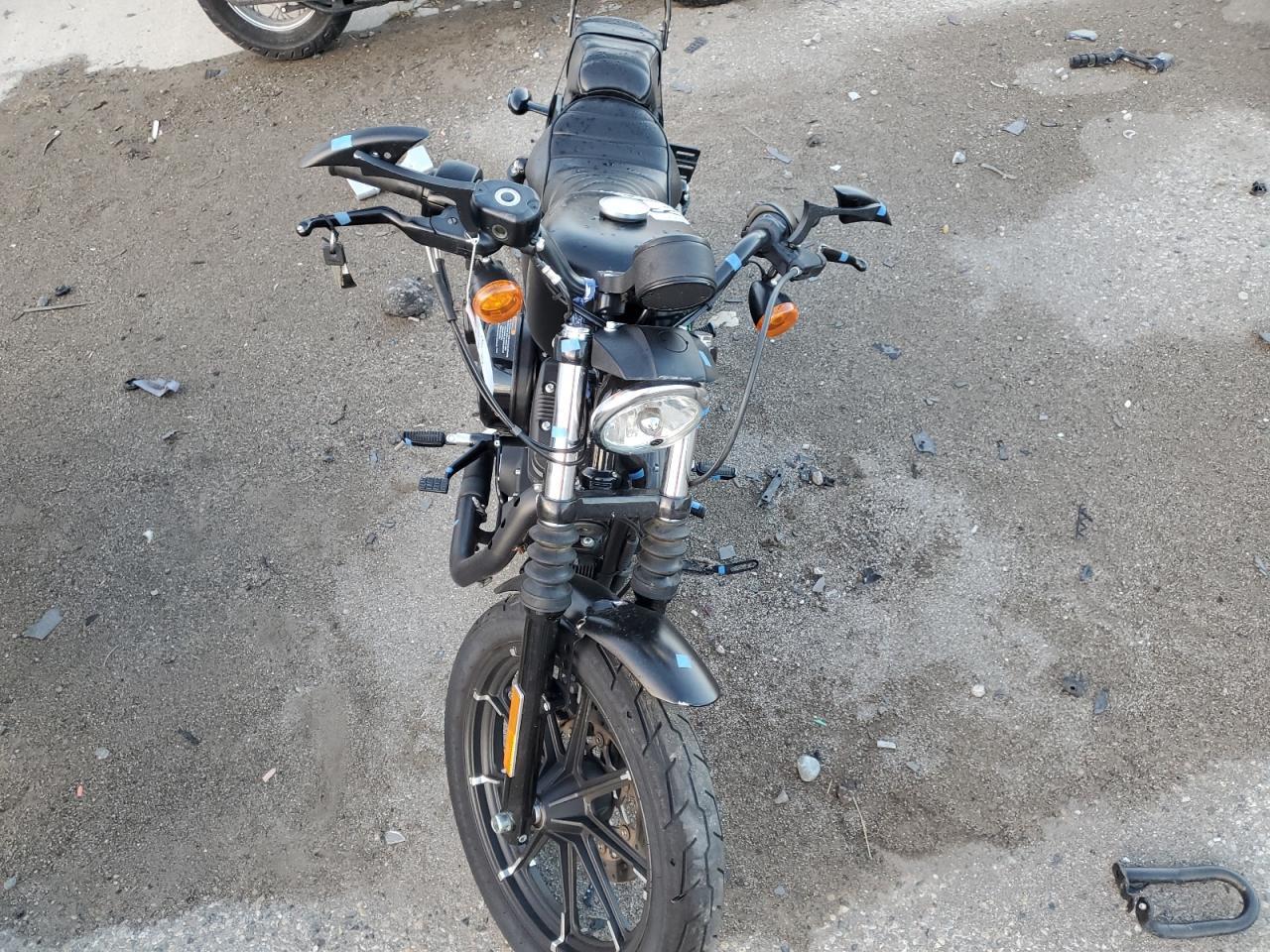 2022 Harley-Davidson XL883 N