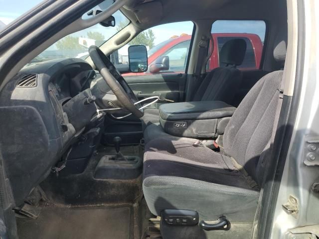 2004 Dodge RAM 3500 ST