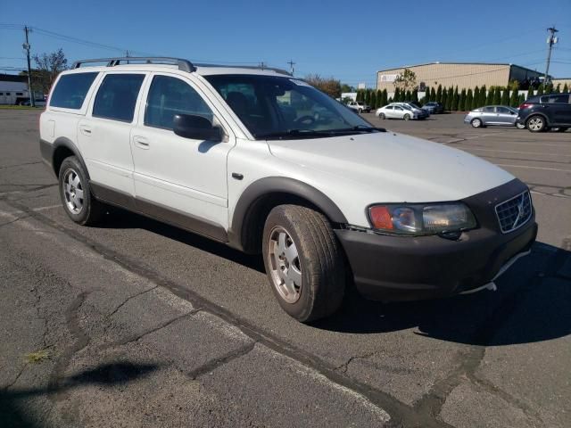 2004 Volvo XC70