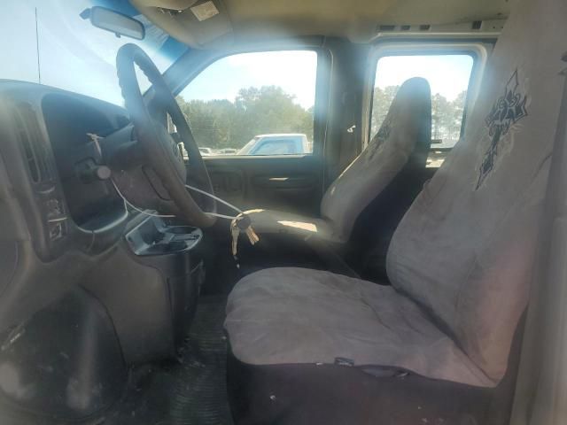 2002 Chevrolet Express G1500