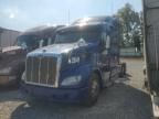 2015 Peterbilt Tractor 2015 Peterbilt 587 Semi Truck