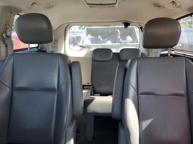 2010 Volkswagen Routan se