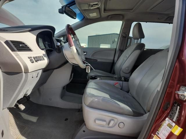2014 Toyota Sienna