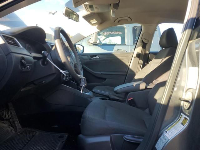2014 Volkswagen Jetta Base