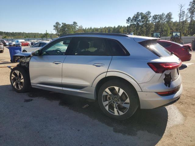2022 Audi E-tron Premium