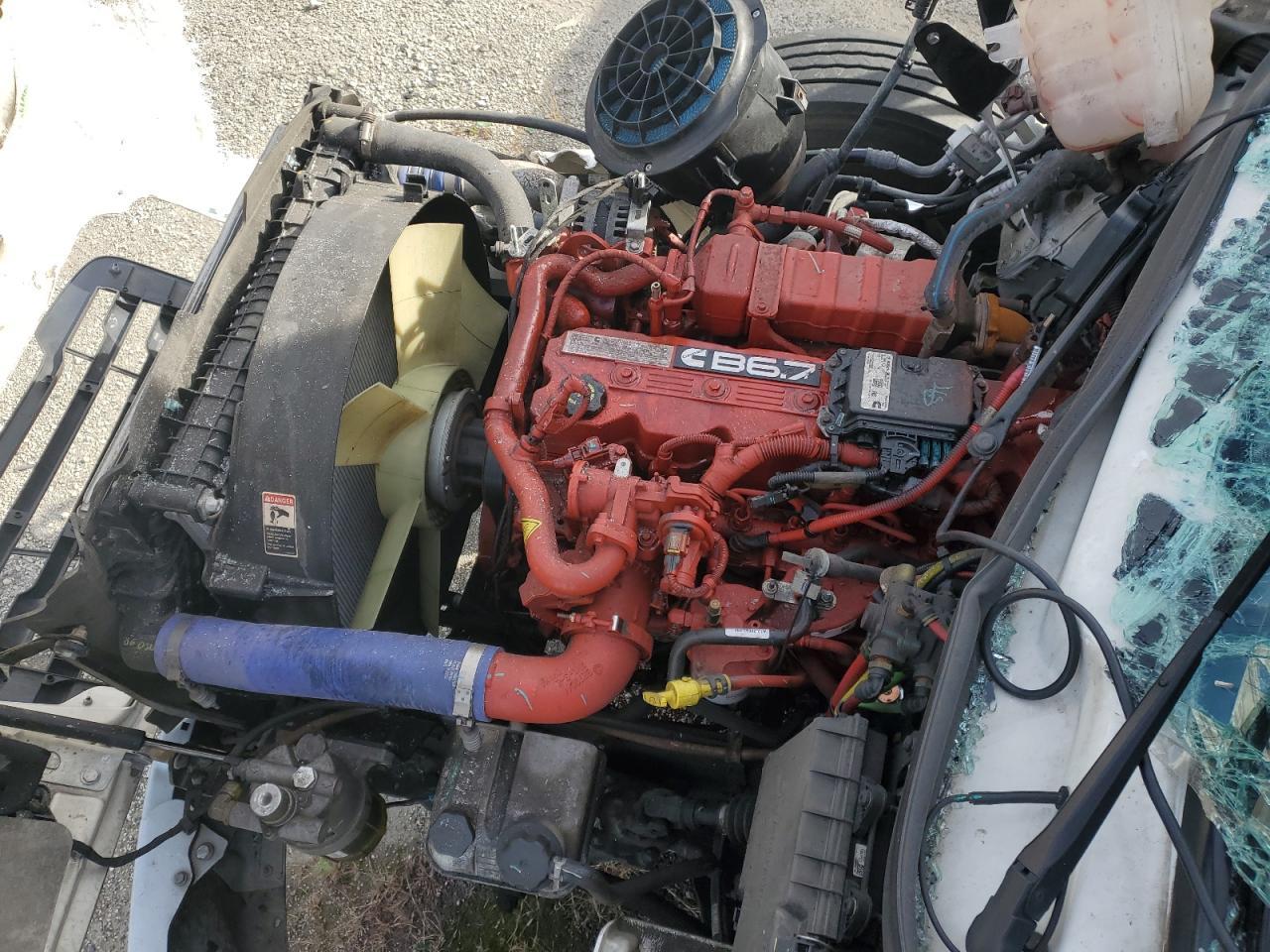 2025 Freigliner 2025 Freightliner Business Class M2 BOX Truck