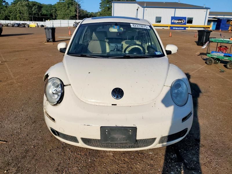 2007 Volkswagen New Beetle 2.5L Option Package 2