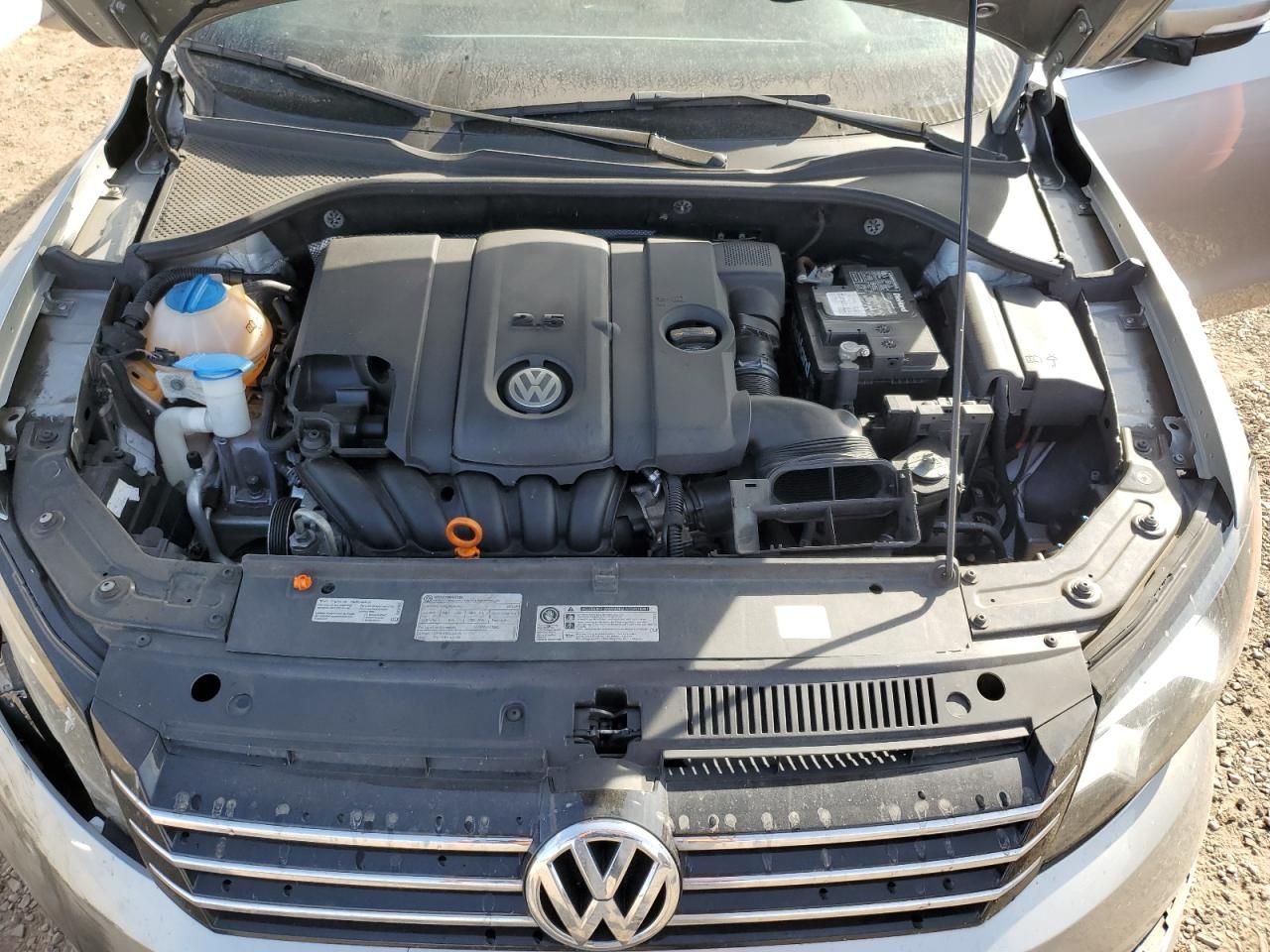 2013 Volkswagen Passat se