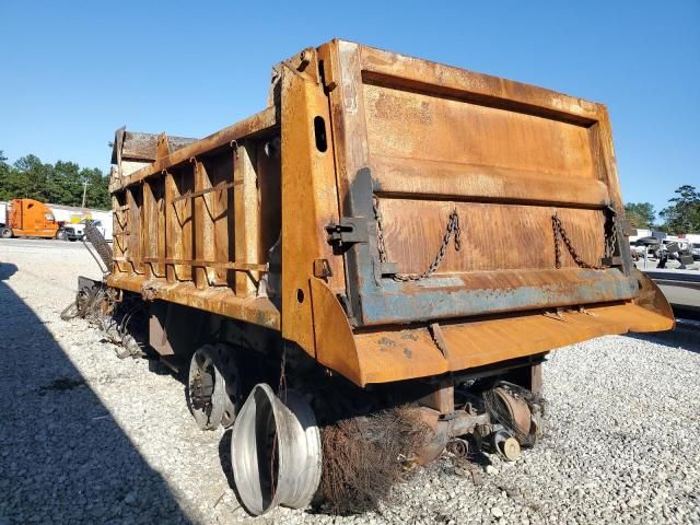 2023 Kenworth T880 Dump Truck