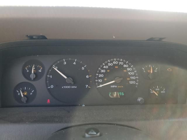 2004 Jeep Grand Cherokee Laredo