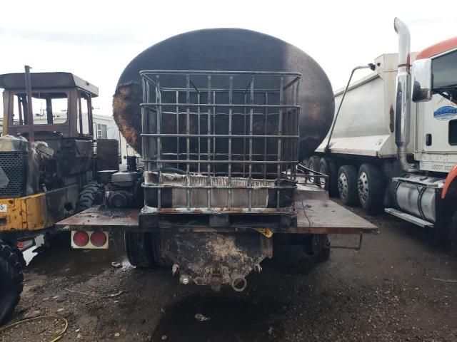 1988 Ford L9000 Vacuum Truck