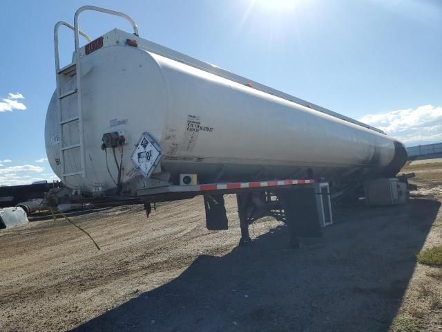 2001 Heil Tank Trailer
