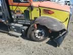 2014 Peterbilt 325