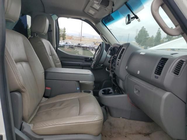 2015 Nissan NV 3500 S