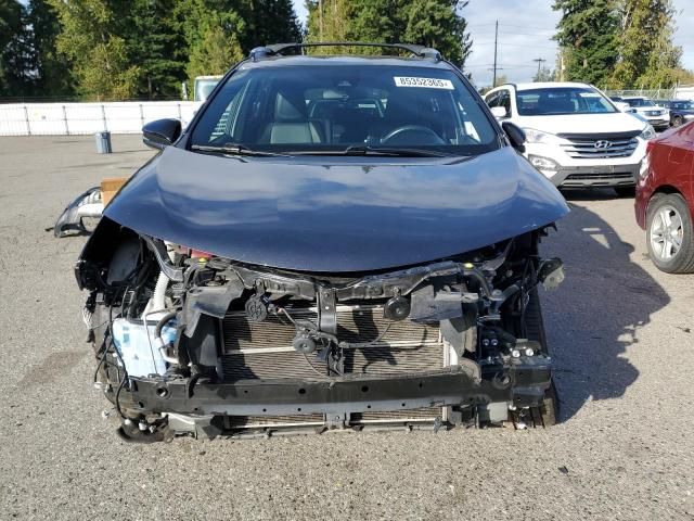 2018 Toyota Rav4 HV SE