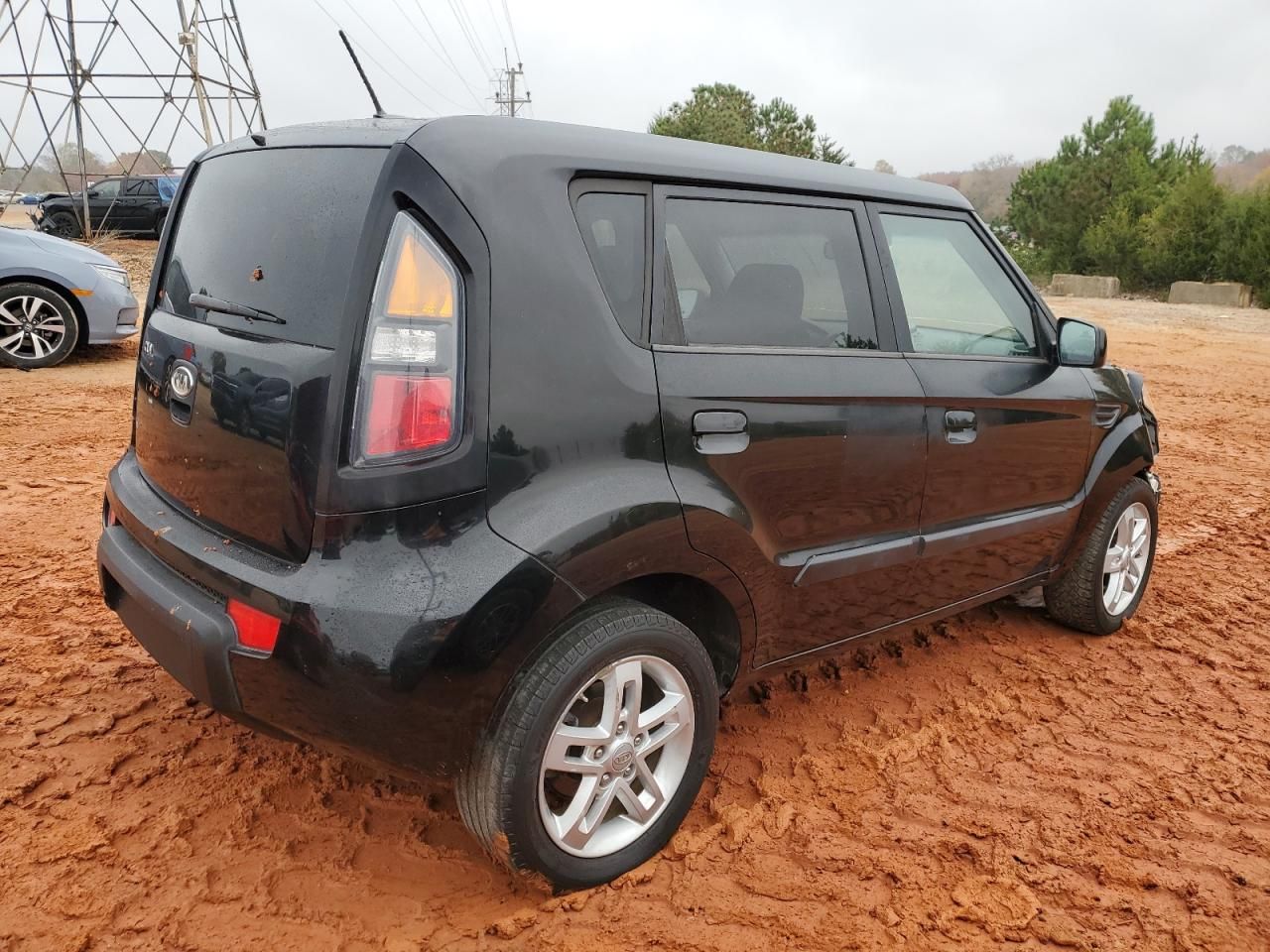 2010 KIA Soul +