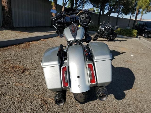 2025 Harley-Davidson Fltrxstse