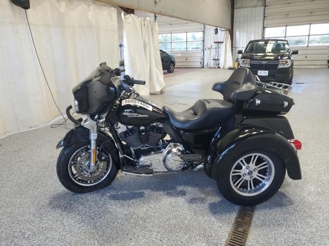 2010 Harley-Davidson Flhxxx