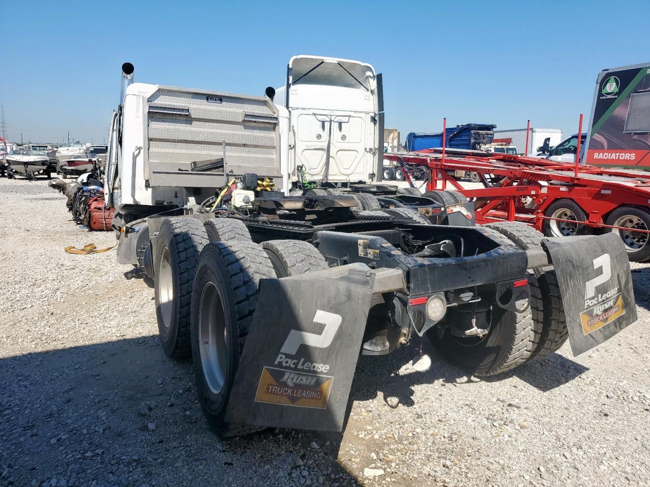 2026 Peterbilt 567 Semi Truck